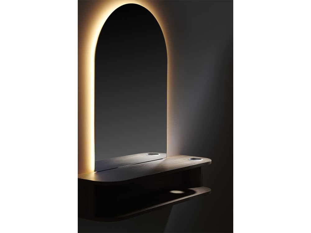 Coly - Poste de coiffage