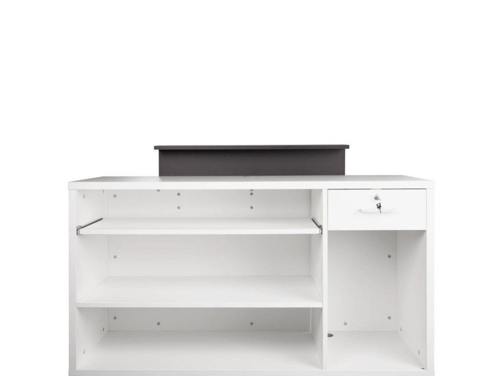 Thierry 22/22 - Recepción y caja de la recepción