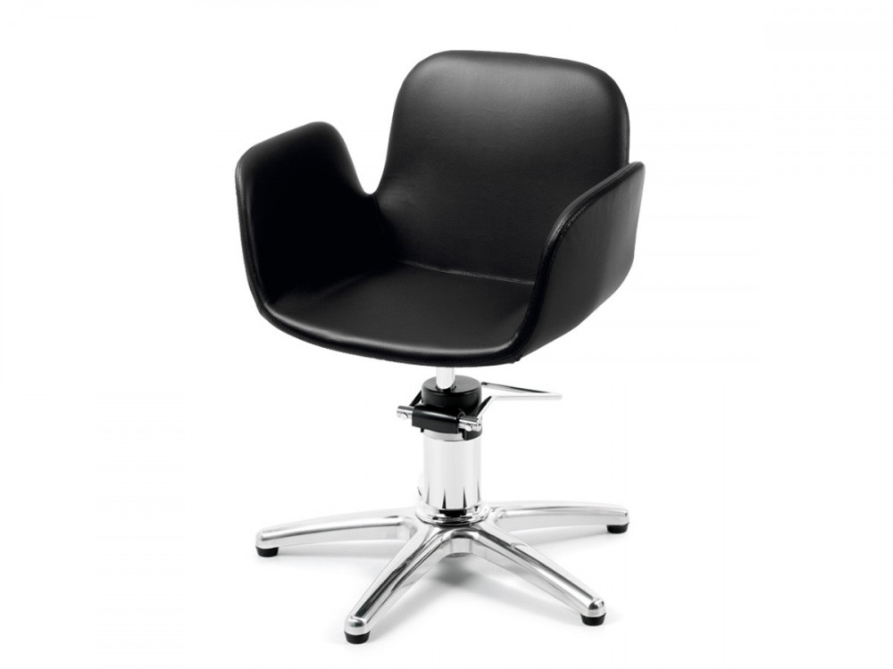 B33 - black